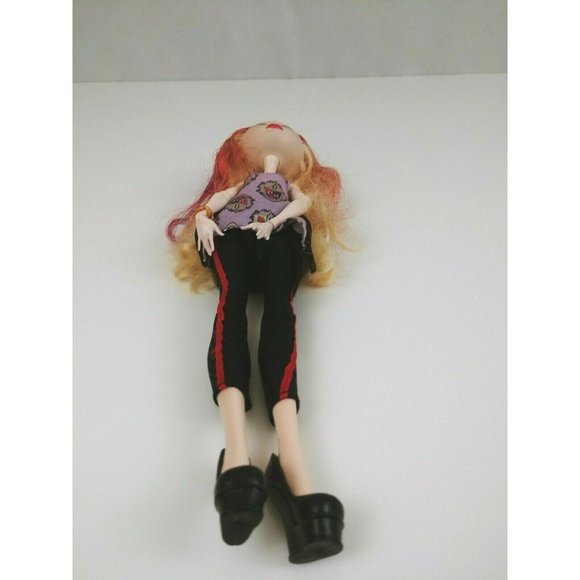 Ever After High 10.5" Doll Apple White School Pep Rally - Picture 5 of 6